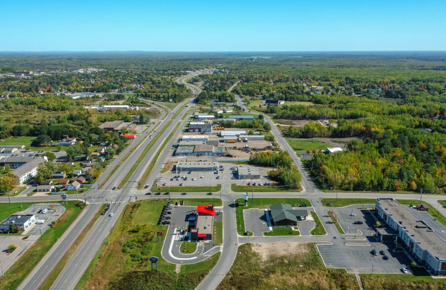 4100 9th Ave W, Hibbing, MN for sale - Building Photo - Image 2 of 12