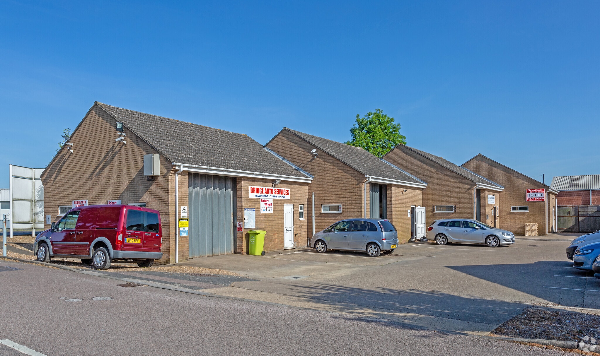 East Rd, Sleaford for lease Primary Photo- Image 1 of 5