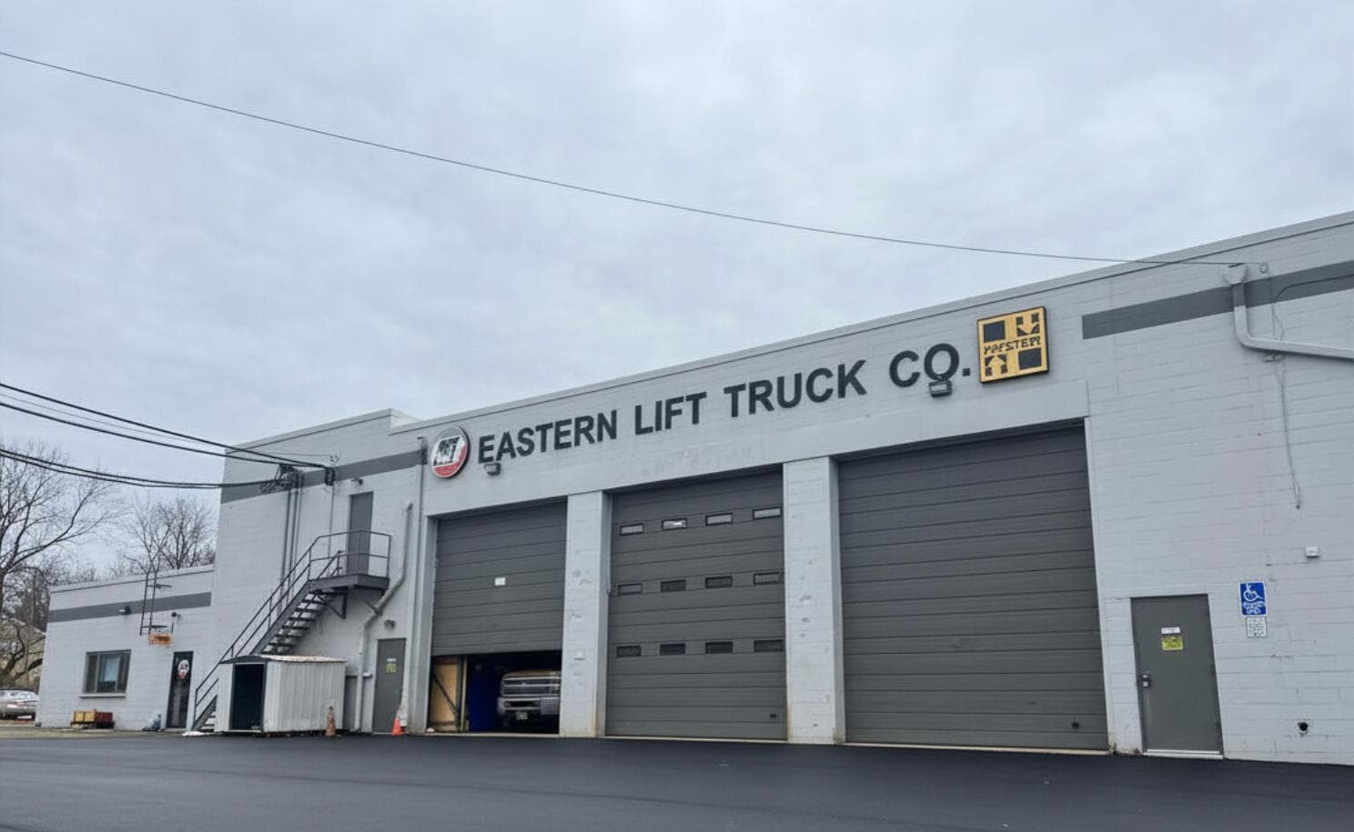 560 Stelton Rd, Piscataway, NJ for lease Building Photo- Image 1 of 4