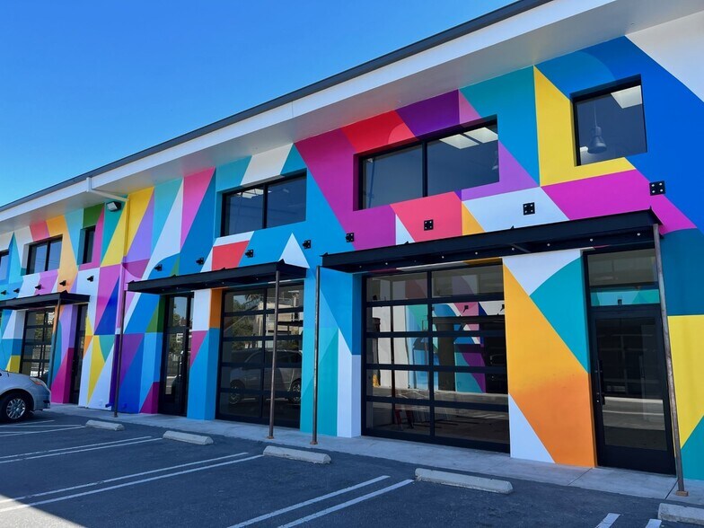 1633-1639 Electric Ave, Venice, CA for lease - Building Photo - Image 1 of 21