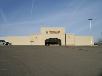 Plus de détails pour 1133 SW Wanamaker Rd, Topeka, KS - Commerce de détail à vendre