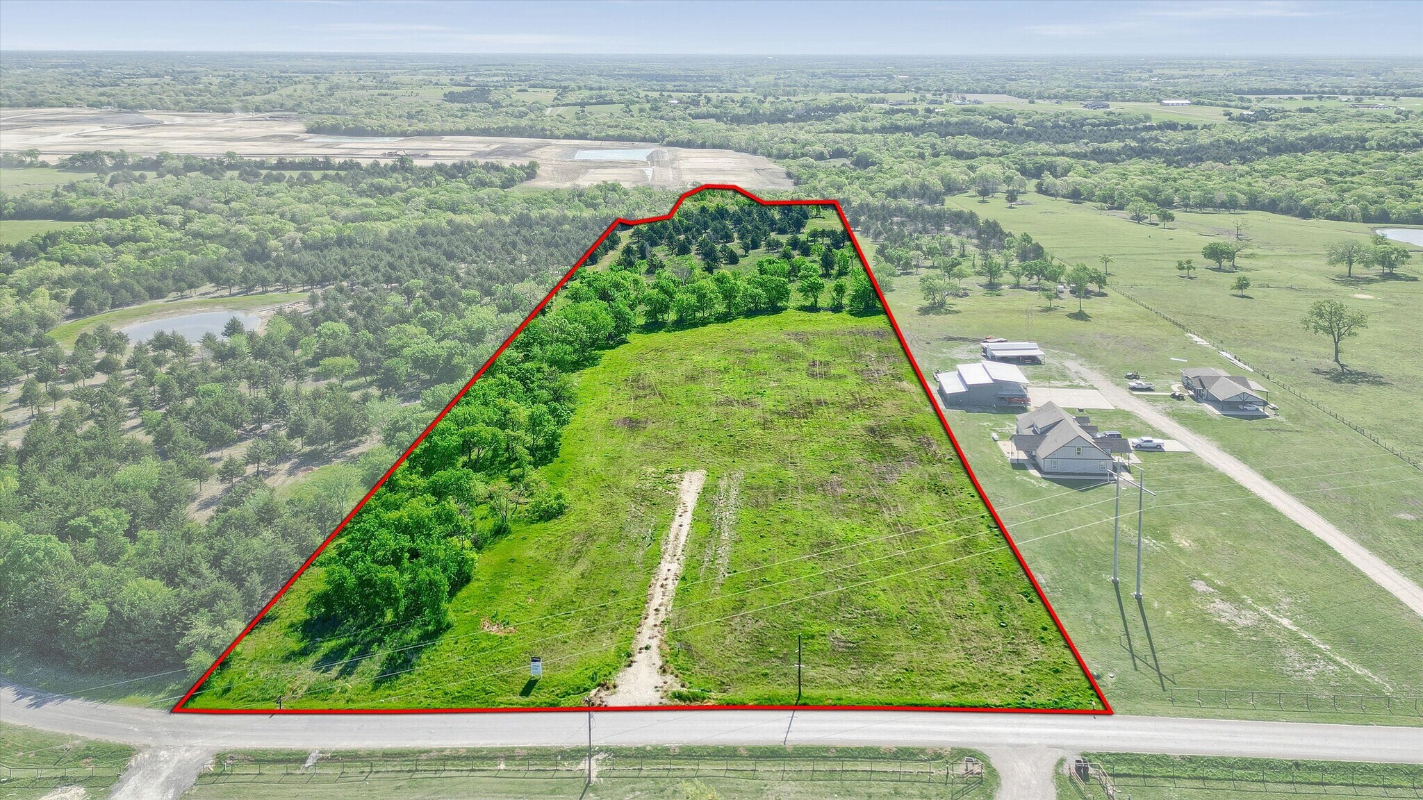 2554 Bennett Rd, Howe, TX à vendre Photo du bâtiment- Image 1 de 17