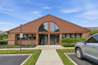 More details for 402 Middletown Blvd, Langhorne, PA - Office for Sale