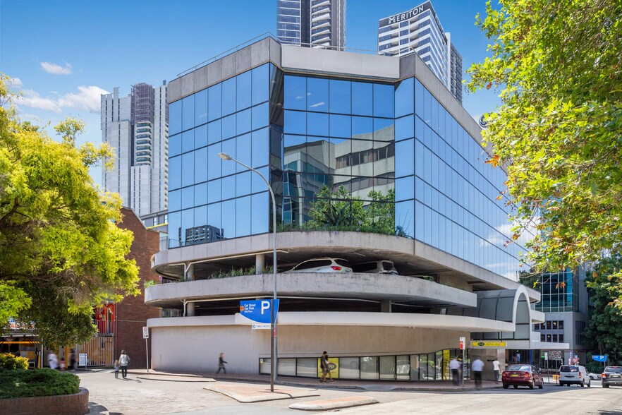 69 Phillip St, Parramatta à louer - Photo du bâtiment - Image 3 de 7