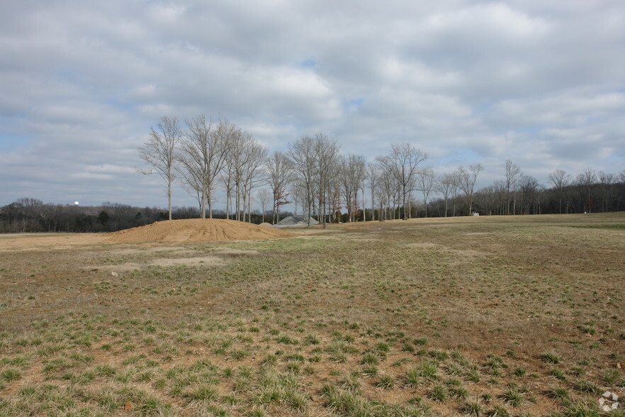 7404 Tn Excavating Dr, Nolensville, TN à vendre - Photo principale - Image 1 de 1