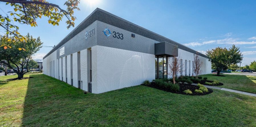 333 Veterans Blvd, Carlstadt, NJ for lease Building Photo- Image 1 of 3