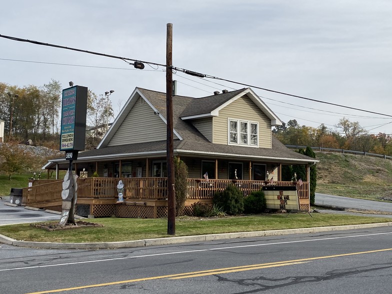 5890 Derry St, Harrisburg, PA for sale - Building Photo - Image 1 of 1