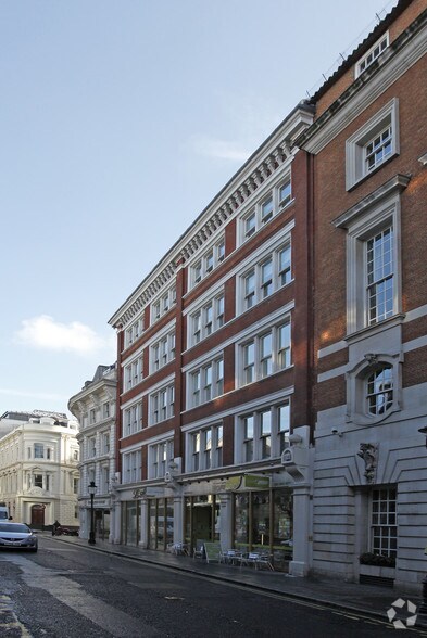 12-18 Tavistock St, Londres à louer - Photo du bâtiment - Image 2 de 9