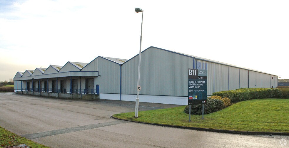 11 Broadlands, Heywood à louer - Photo du bâtiment - Image 2 de 2