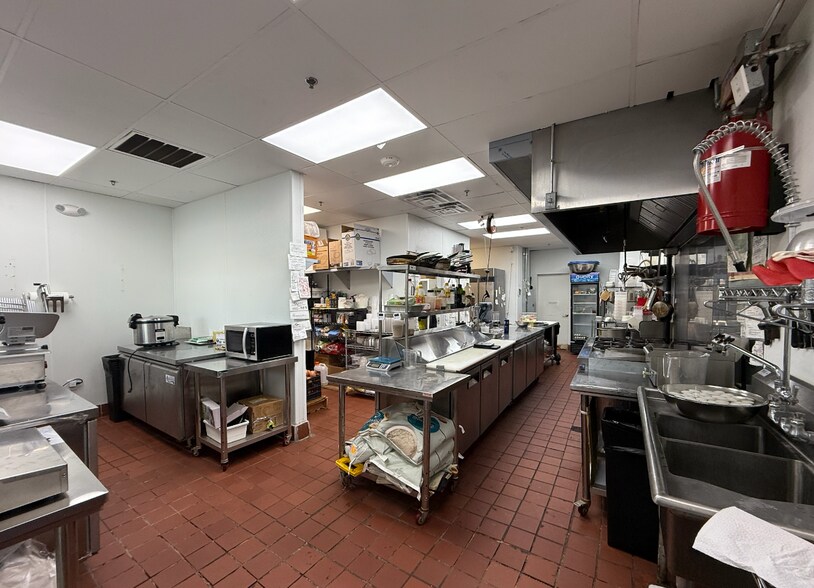 4070 State Highway 121, Carrollton, TX à louer - Photo du bâtiment - Image 2 de 5