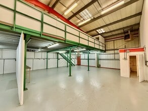 Studland Rd, Northampton à louer Photo intérieure- Image 1 de 2