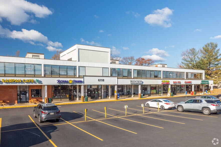 6110-6122 Franconia Rd, Franconia, VA à louer - Photo du bâtiment - Image 3 de 5
