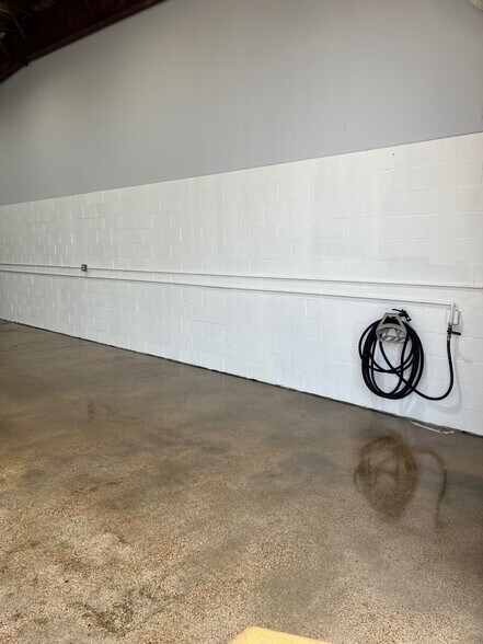 1380-1386 Maras St, Shakopee, MN à louer - Photo intérieure - Image 3 de 5