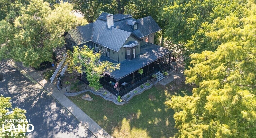 4 S 1st St, Denton, MD for sale Building Photo- Image 1 of 57