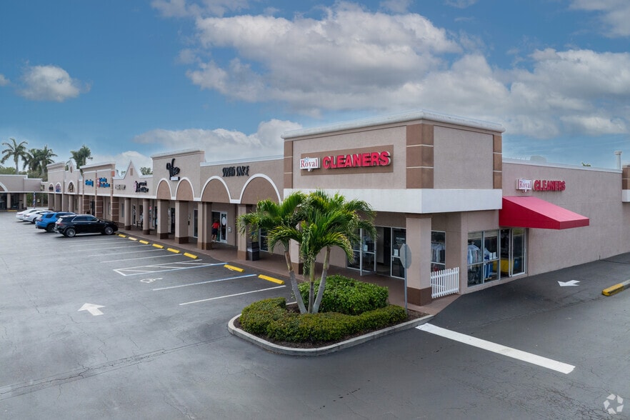 12901 Mcgregor Blvd, Fort Myers, FL for lease - Building Photo - Image 2 of 7