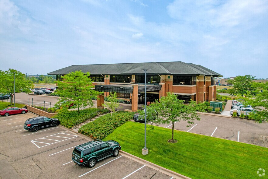 2850 Curve Crest Blvd, Stillwater, MN à louer - Photo du bâtiment - Image 2 de 5