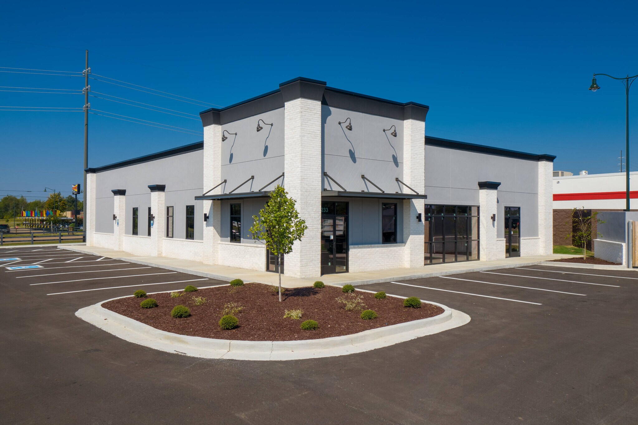 233 Parkstone Place, Jackson, TN for lease Building Photo- Image 1 of 5