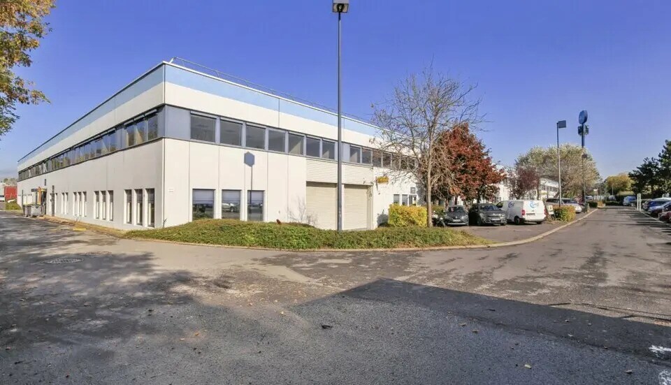Flex in Aulnay-sous-Bois for lease Building Photo- Image 1 of 3