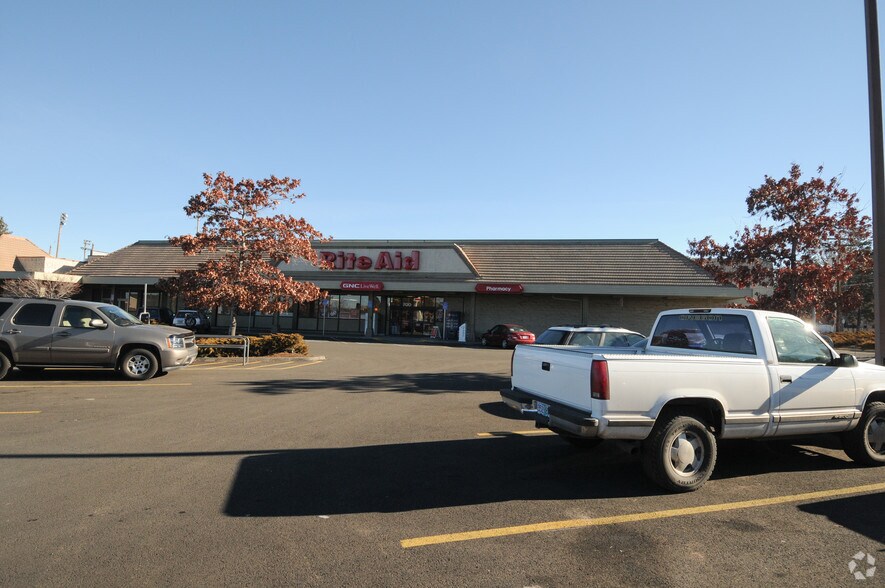 700 SE 3rd St, Bend, OR à louer - Photo du bâtiment - Image 2 de 11