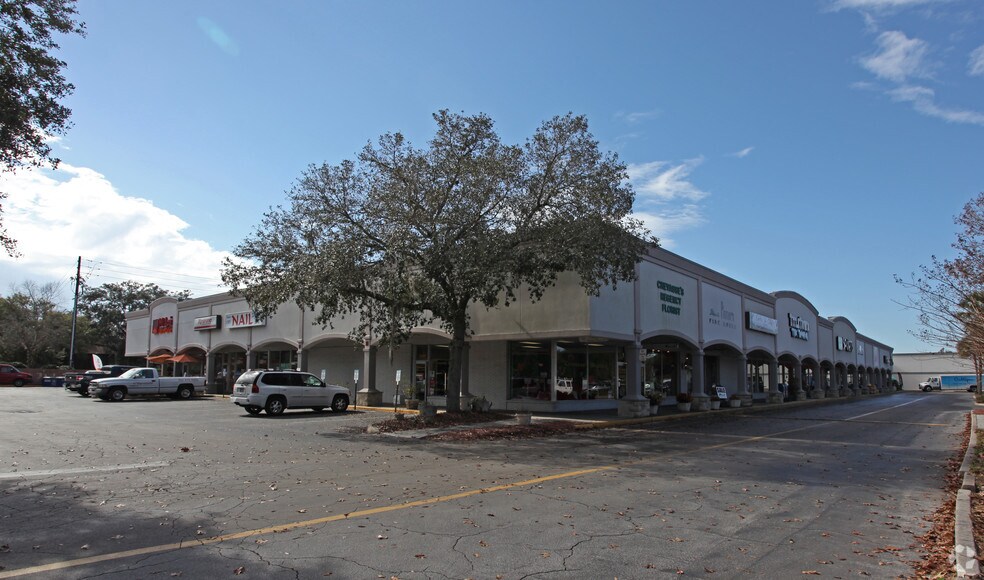 3409-3445 W University Ave, Gainesville, FL à louer - Photo principale - Image 1 de 9