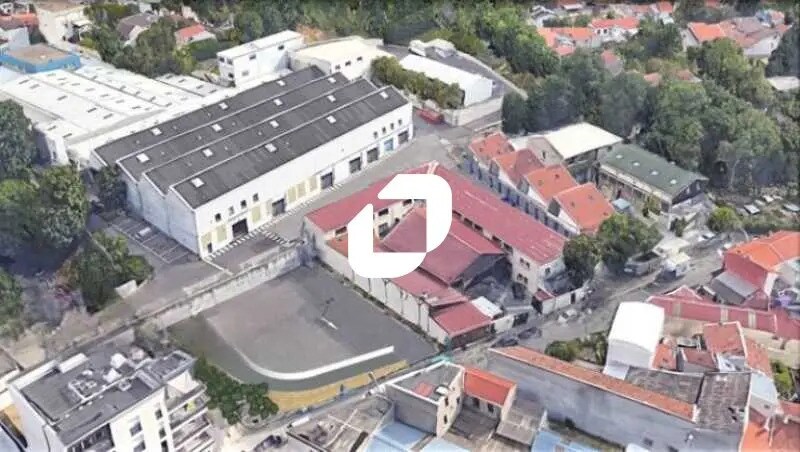 Flex in Bagnolet for lease Aerial- Image 1 of 11