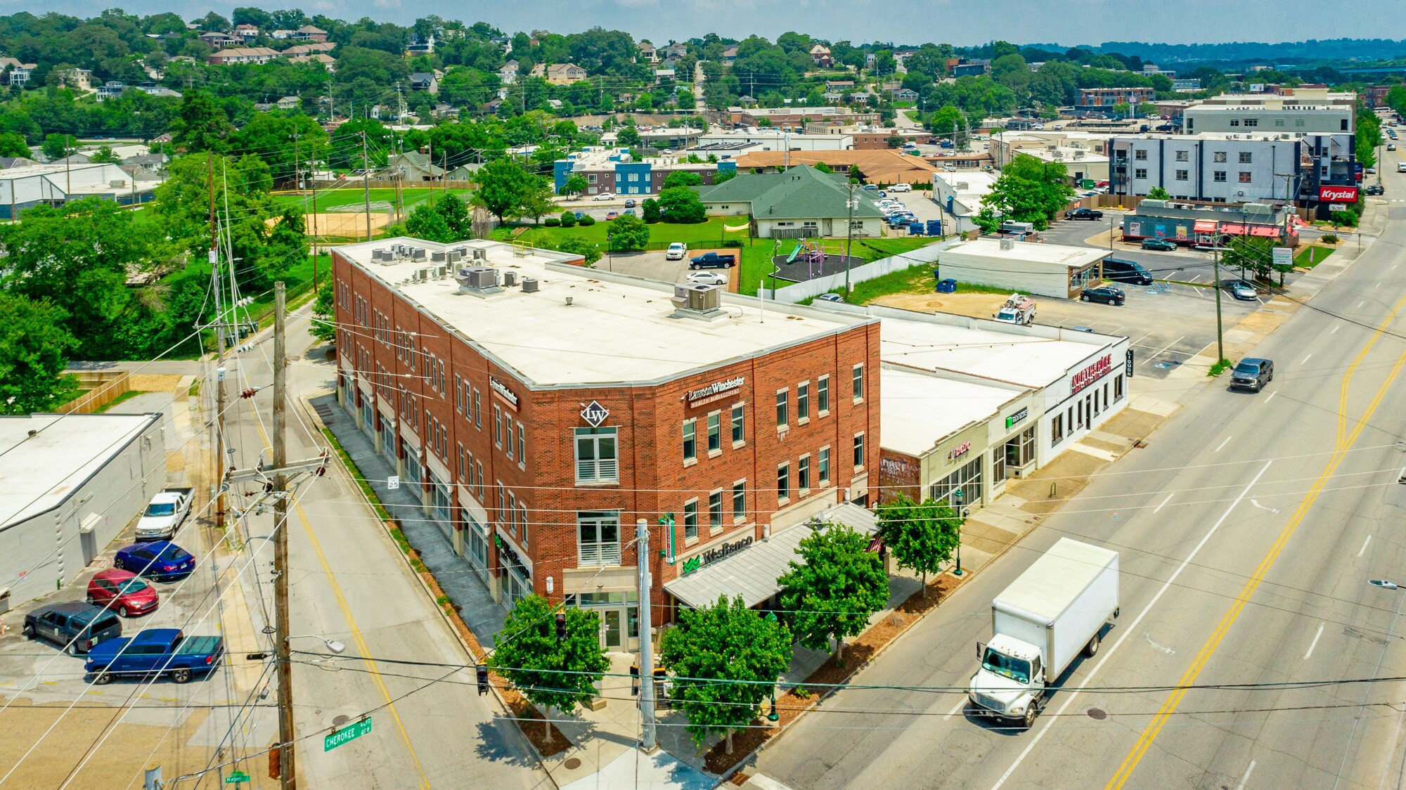 325 Cherokee Blvd, Chattanooga, TN à louer Photo principale- Image 1 de 48
