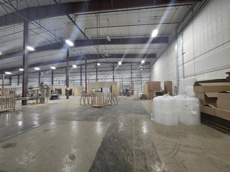 5405 W Riverbend Ave, Post Falls, ID for lease - Building Photo - Image 3 of 29
