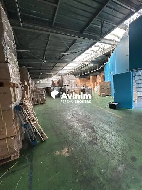 Industrial in Montreuil for lease Building Photo- Image 1 of 5