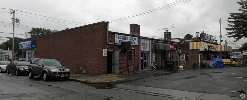 361-385 Merrick Ave, Merrick, NY à louer - Photo du bâtiment - Image 2 de 12