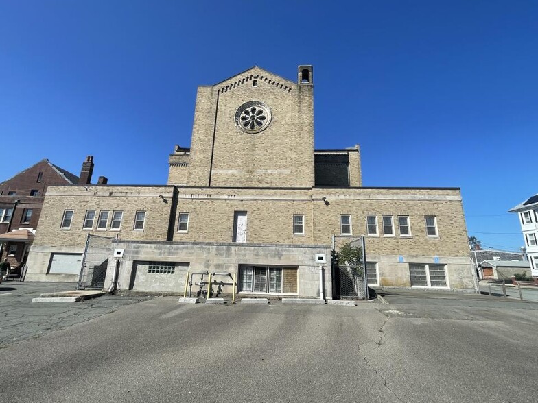 51 Duncan St, New Bedford, MA for sale - Building Photo - Image 1 of 10