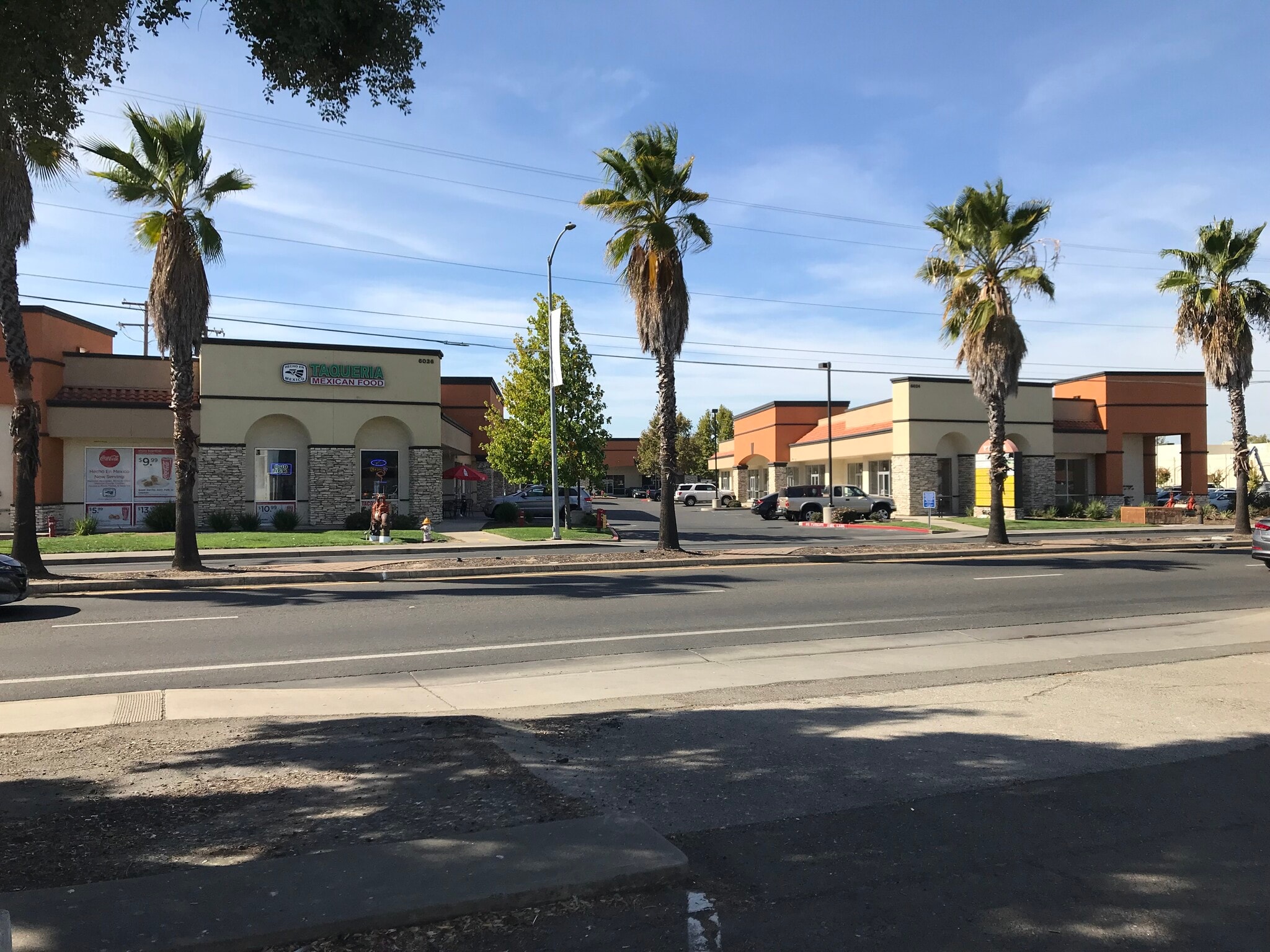 6036 Stockton Blvd, Sacramento, CA for lease Building Photo- Image 1 of 2