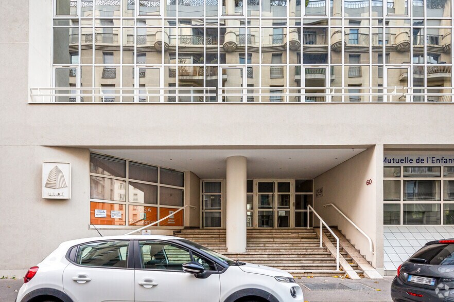 60 Rue Jaboulay, Lyon à louer - Photo du bâtiment - Image 3 de 12