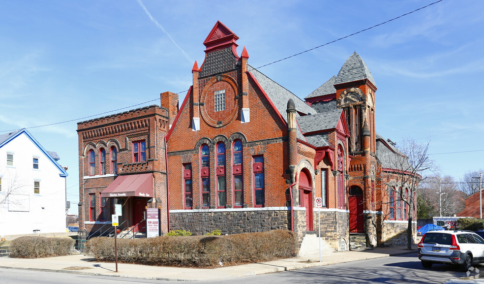 241 Shady Ave, Pittsburgh, PA for sale - Primary Photo - Image 1 of 1