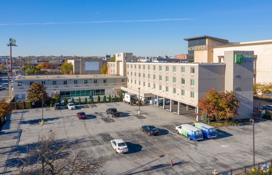 1701 Russell St, Baltimore, MD for sale - Primary Photo - Image 1 of 6