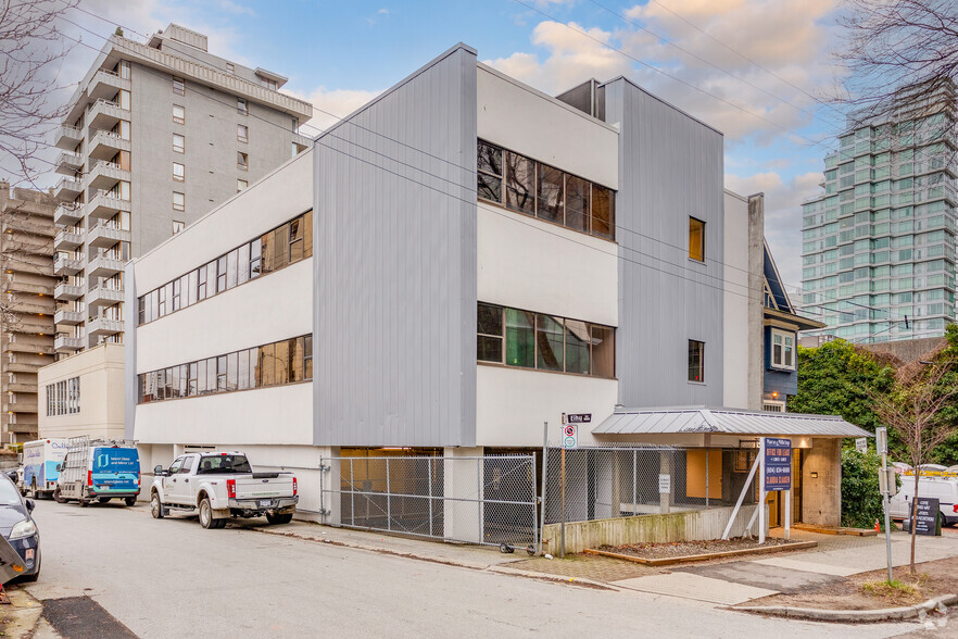 761 Cardero St, Vancouver, BC for lease - Building Photo - Image 1 of 6