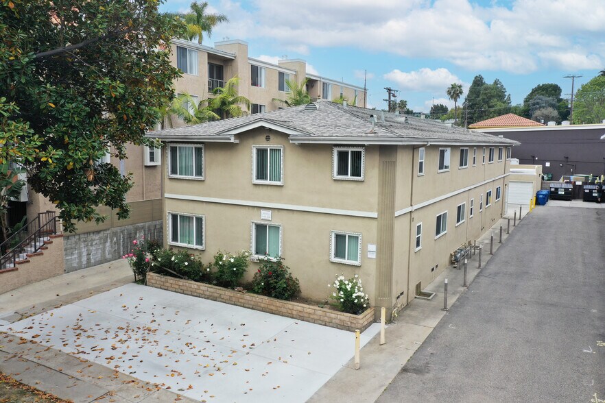 3317-3319 Castle Heights Ave, Los Angeles, CA à vendre - Photo du b timent - Image 3 de 8