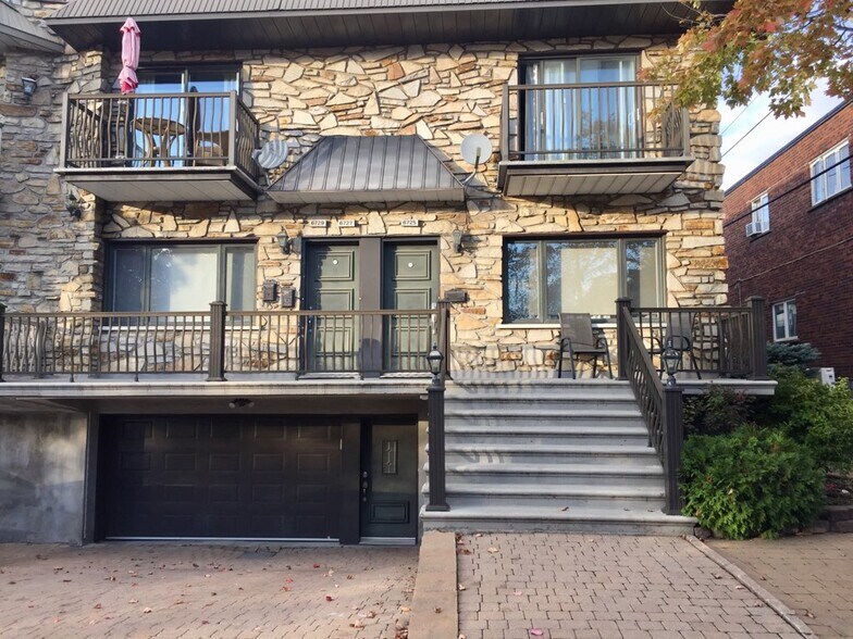 6729 Rue Pierre-Gadois, Montréal, QC à vendre - Photo principale - Image 1 de 1