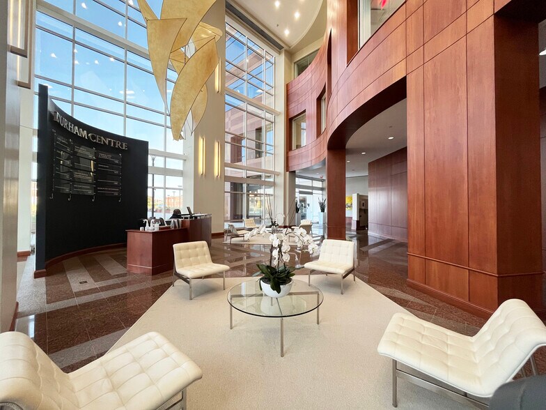 300 W Morgan St, Durham, NC à louer - Photo intérieure - Image 2 de 6