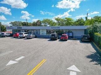 Plus de détails pour 17851-17859 NW 78th Ave, Miami, FL - Commerce de détail à vendre