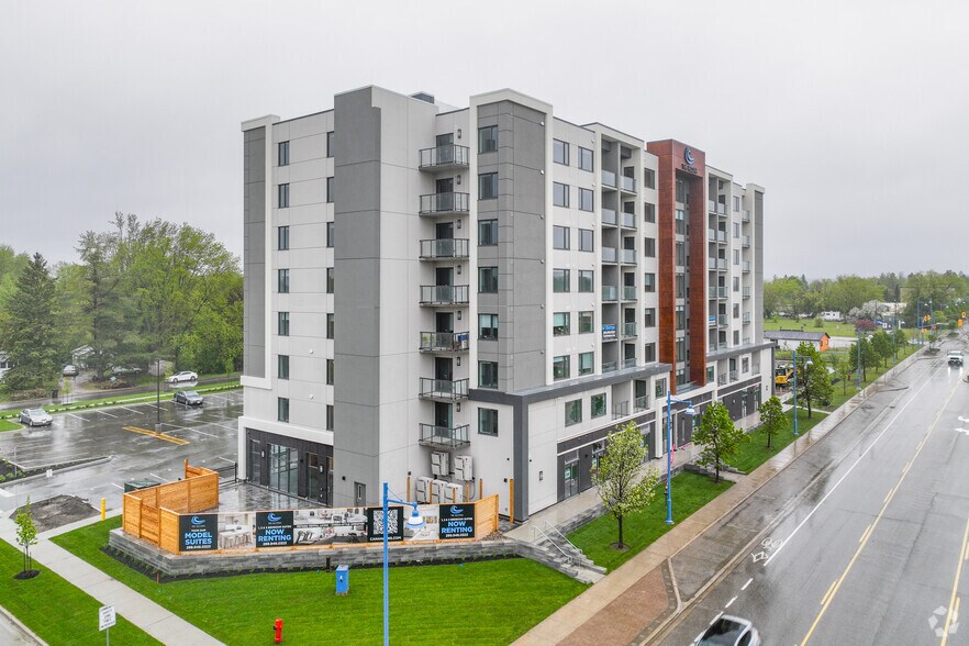 1015 Innisfil Beach Road, Innisfil, ON à louer - Photo du bâtiment - Image 3 de 31