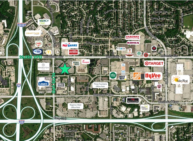 4900 University Ave, West Des Moines, IA à louer - Photo du bâtiment - Image 2 de 24