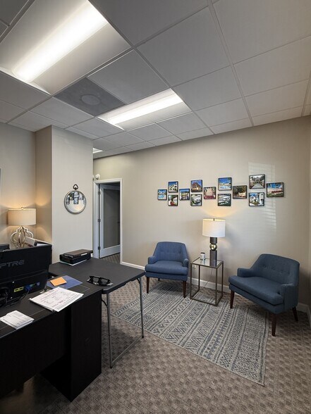 935 Main St, Safety Harbor, FL à louer - Photo du bâtiment - Image 3 de 12