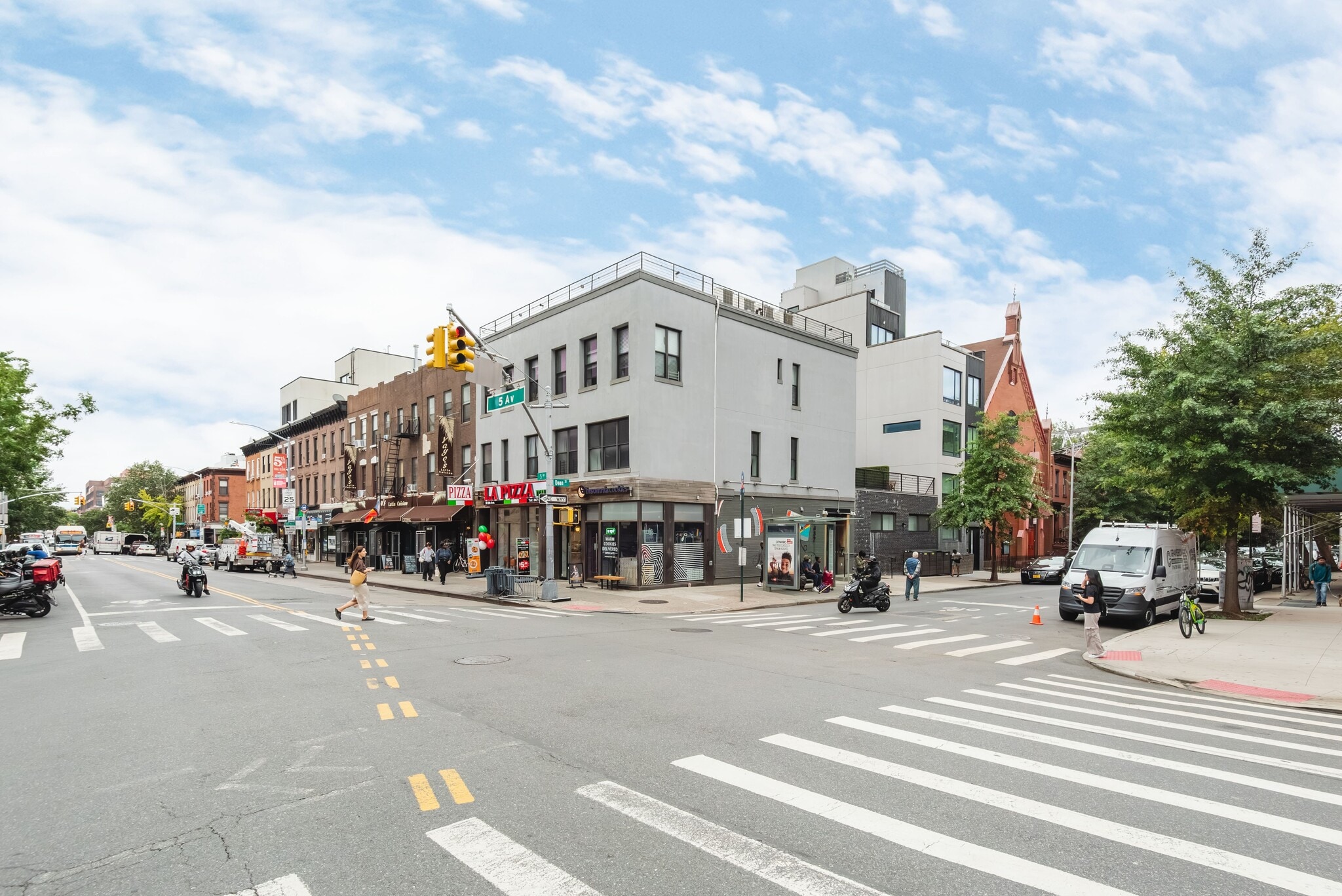 32-34 5th Ave, Brooklyn, NY à louer Photo principale- Image 1 de 23