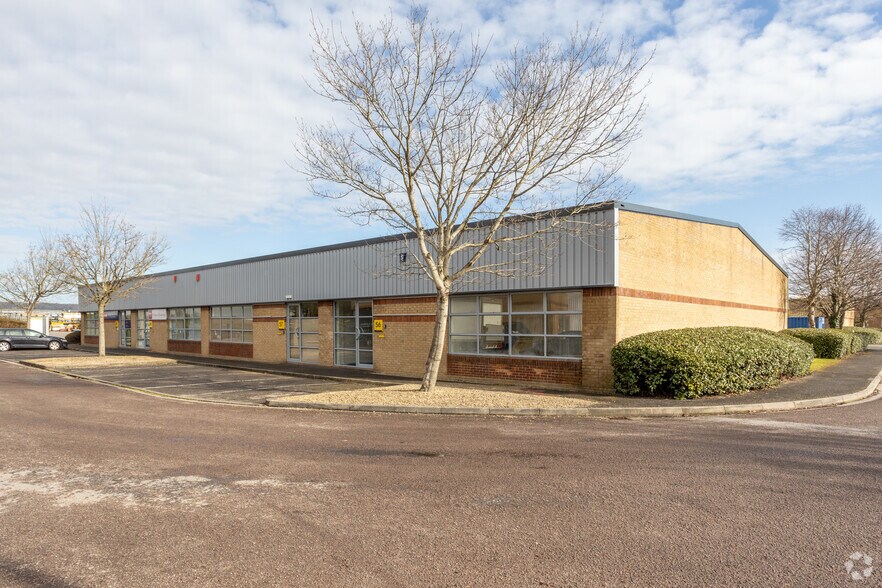 Buckingham Rd, Weston Super Mare for lease - Primary Photo - Image 1 of 5