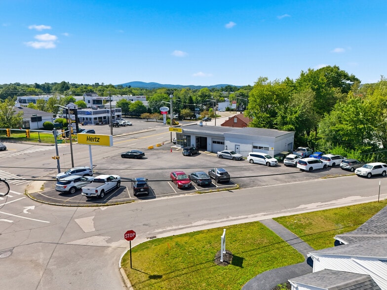 428 S Willow St, Manchester, NH for sale - Building Photo - Image 1 of 19