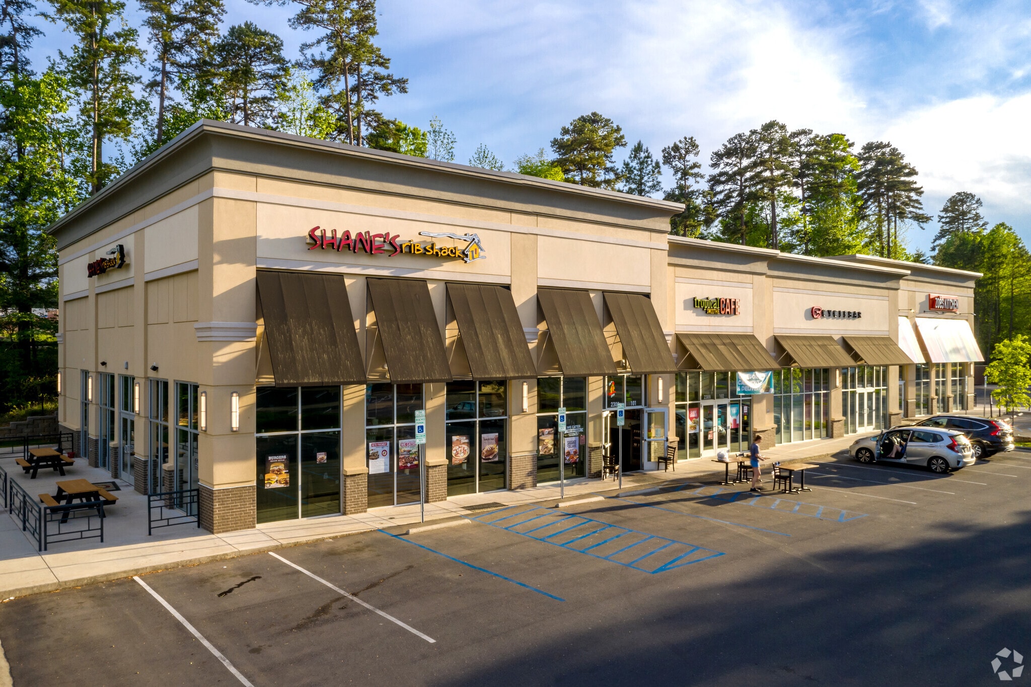 2309 Matthews Township Pky, Matthews, NC for lease Primary Photo- Image 1 of 16