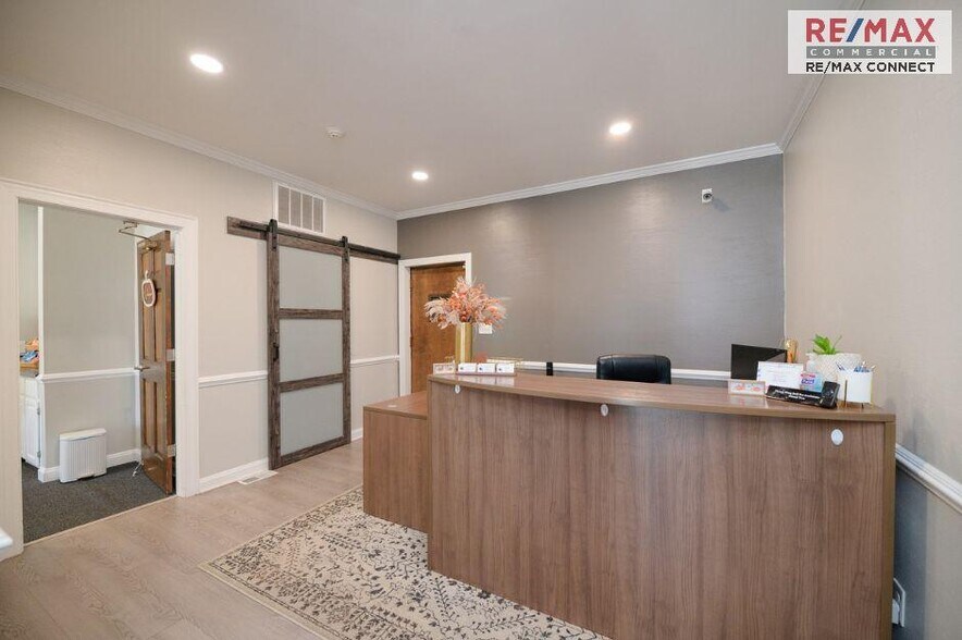 760 McGuire Pl, Newport News, VA à vendre - Photo du bâtiment - Image 3 de 33