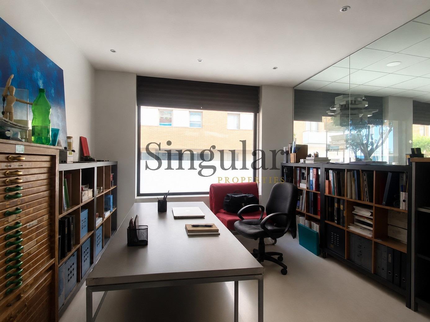 Retail in Sant Joan Despí, Barcelona for lease Interior Photo- Image 1 of 6