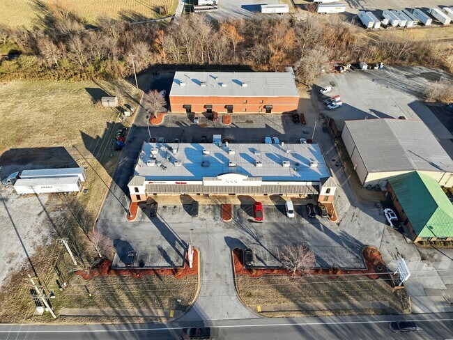 Plus de détails pour 903 N Bloomington St, Lowell, AR - Local d'activités à louer