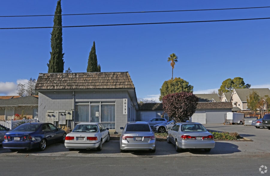 10121 Imperial Ave, Cupertino, CA for lease - Building Photo - Image 3 of 4